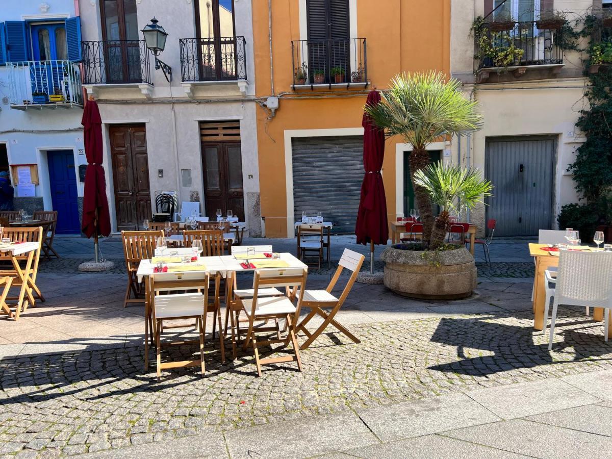La Casa Di Ale Nel Centro Storico Di Cagliari Appartement Buitenkant foto